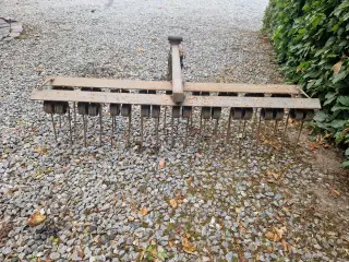 Gårdspladsrive