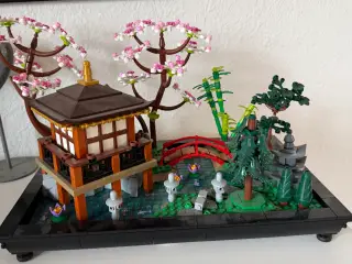 Lego 10315 - Fredfyldt have