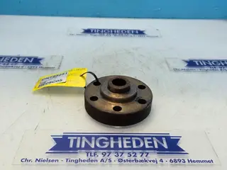 Ford 7810 Hub E1NNN777AB