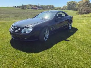 Mercedes cabriolet med den rigtig lyd