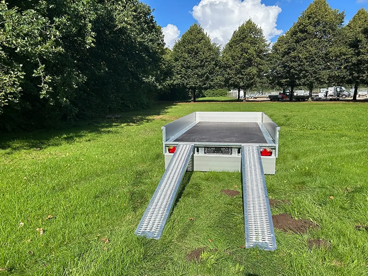 Billede 1 - Eduard trailer 3520-2700.63 Multi