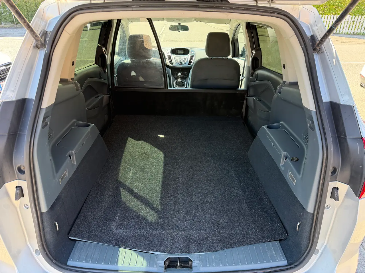 Billede 12 - Ford Grand C-MAX 1,6 TDCi 95 Trend Van 5d sælges 