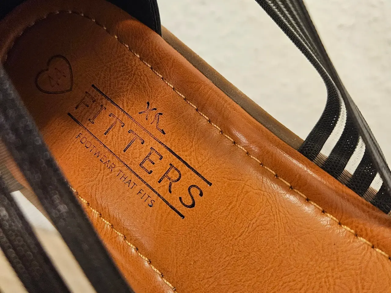 Billede 4 - Damesandaler str 44