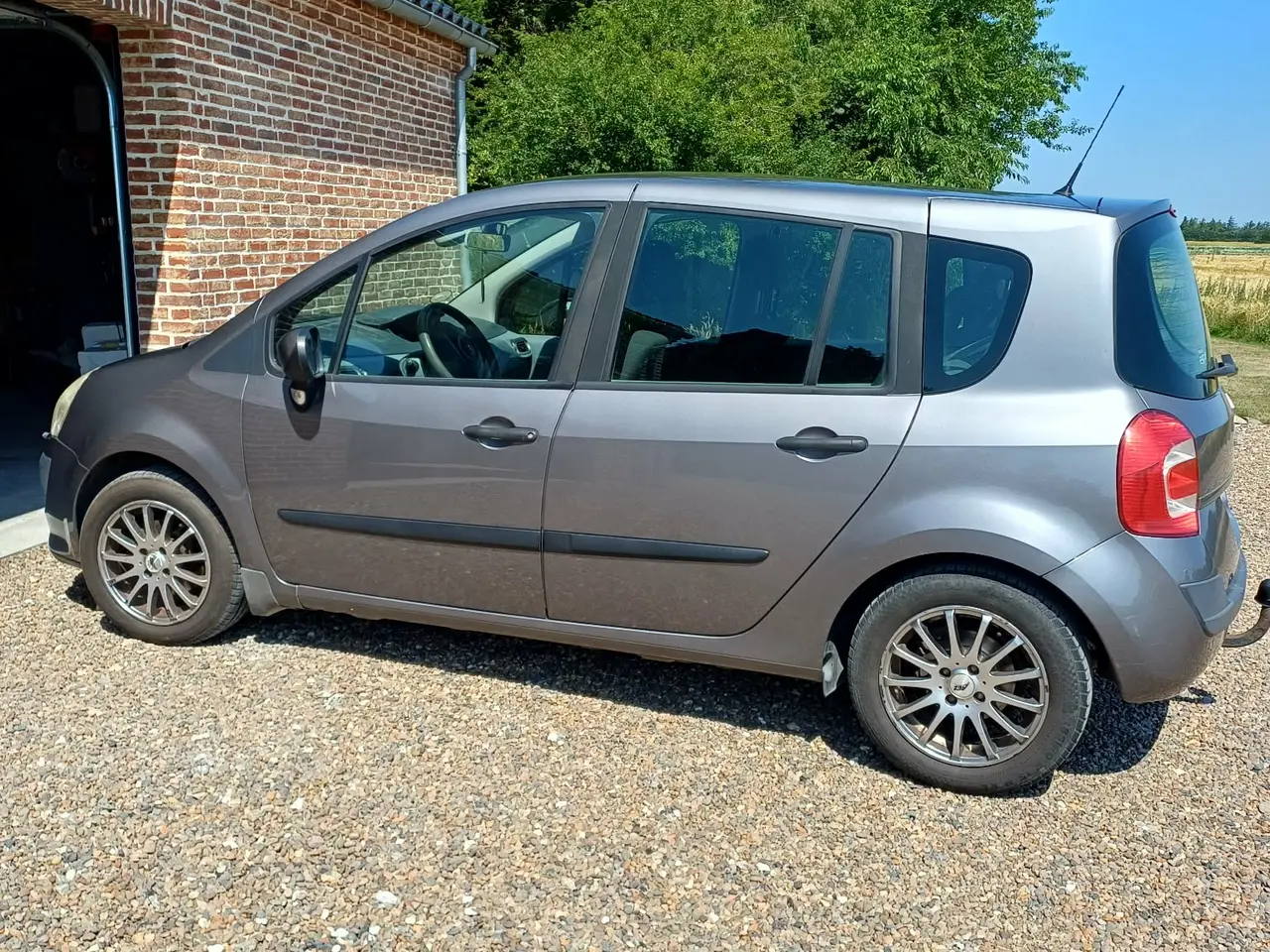 Billede 6 - nysynet Renault 