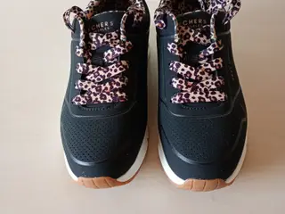 Skechers str.35