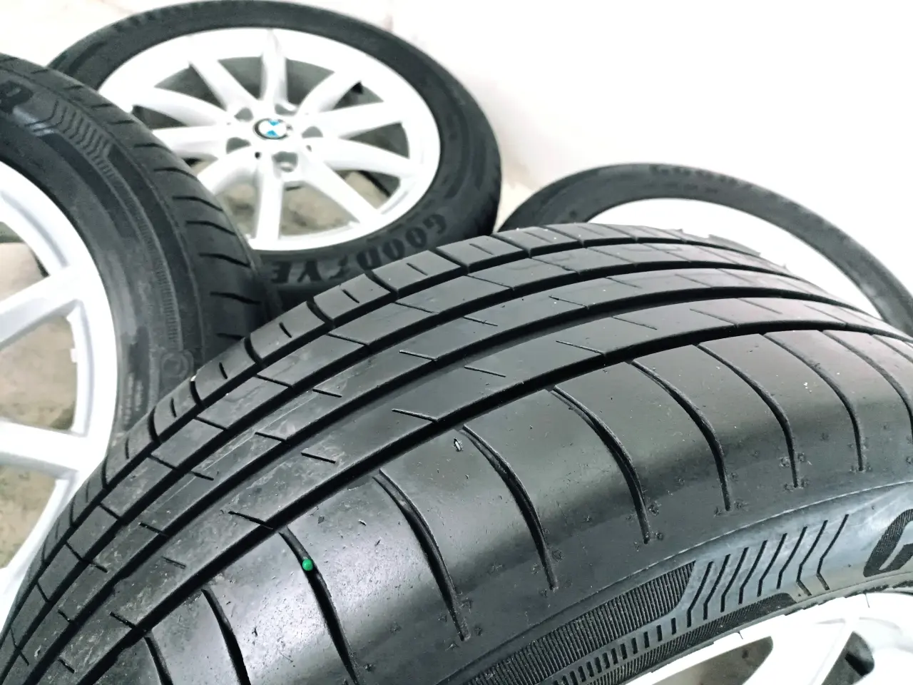 Billede 7 - 5x112 17" ET52 nav 66,6ø BMW sommersæt inkl.TPMS