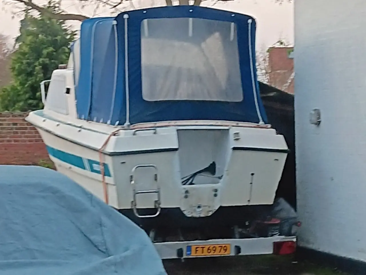 Billede 2 - Fin motorbåd med nysynet trailer