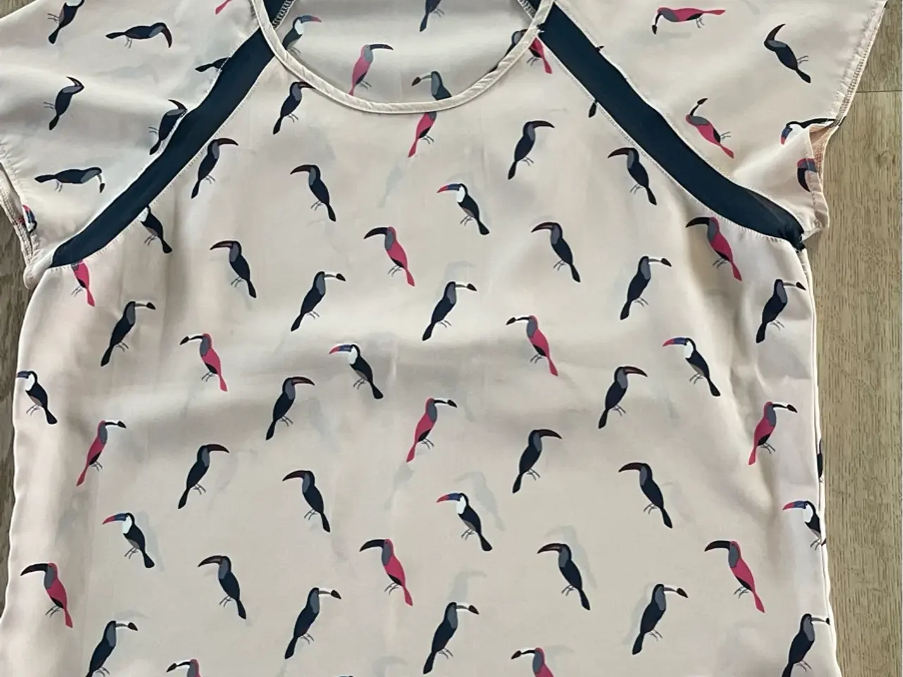 Billede 1 - IN Front bluse med print