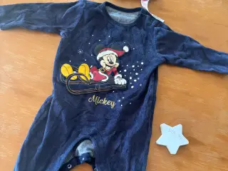 Disney dragt