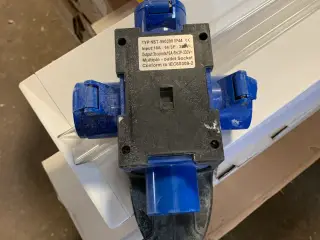 Cee splitter / forgrenerboks