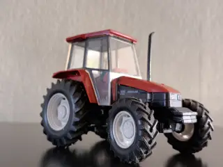 Modeltraktor 1:32
