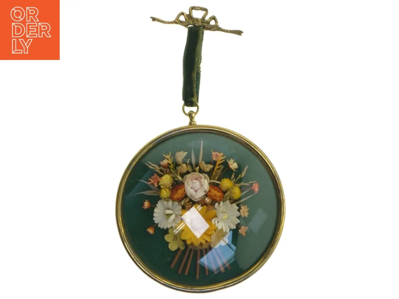 Billede 1 - Rund Messing vægdekoration med blomster (str. Ø 11,5 cm)
