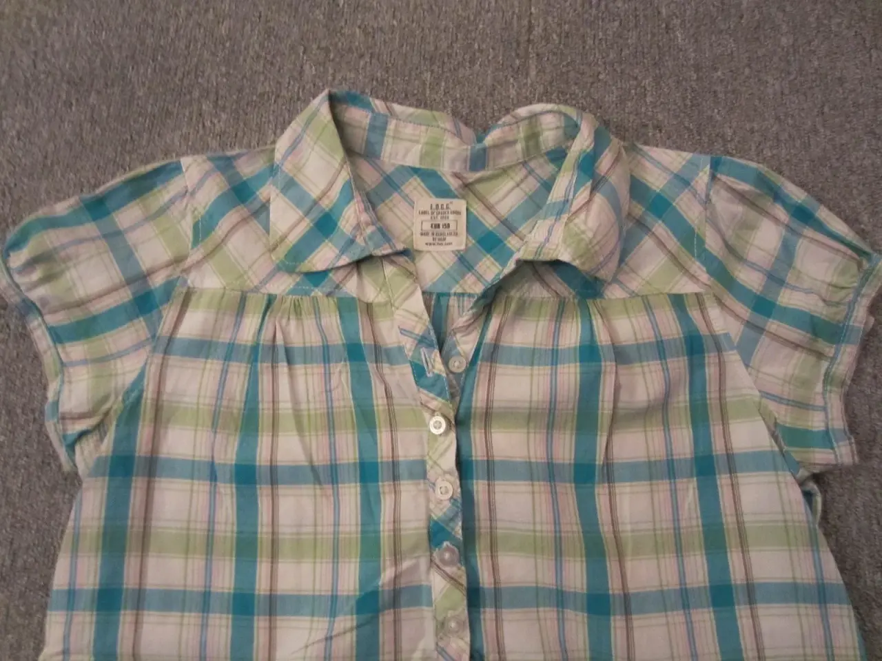 Billede 2 - Smart sommerskjorte i str. 158 fra H&M