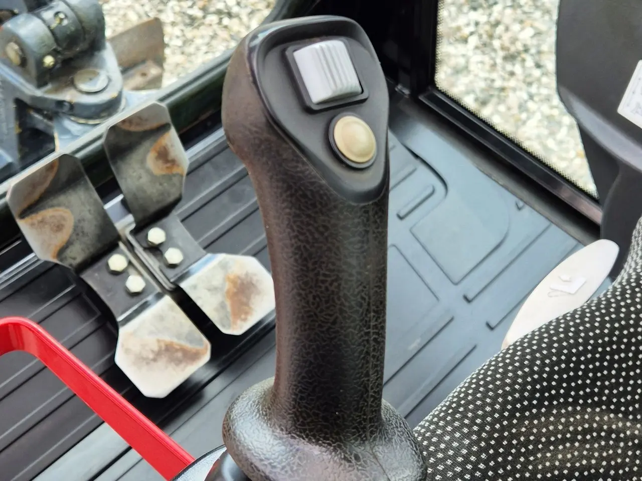 Billede 15 - Schaeff TC22.2 / Engcon rotortilt / pænt timetal / skovlpakke