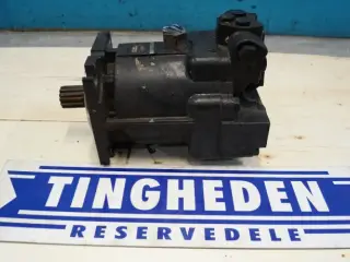Case 9010 Hydrostatmotor 87283670