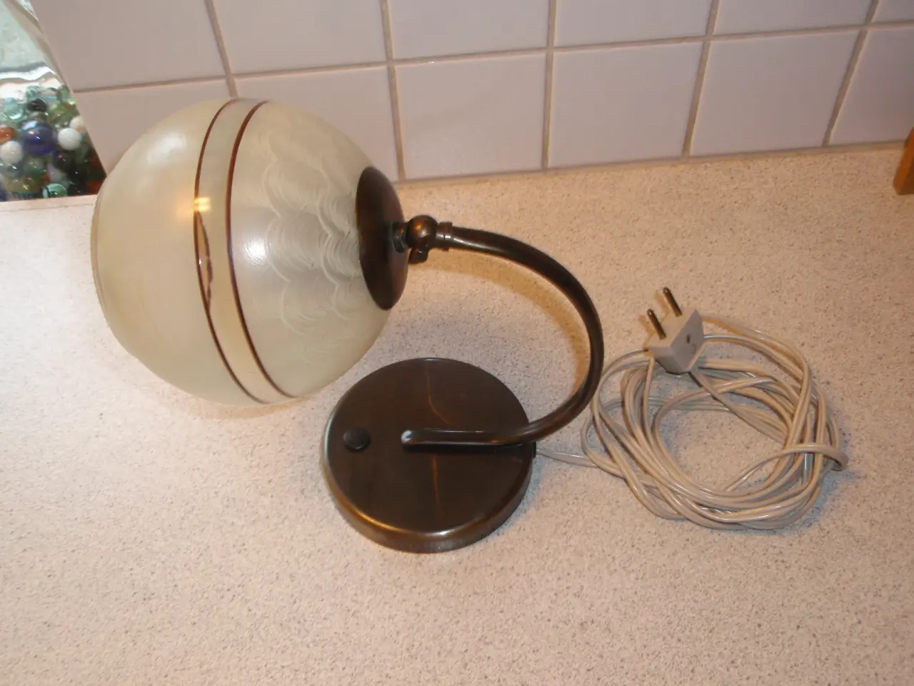 Billede 2 - Gl. bord/væg lampe