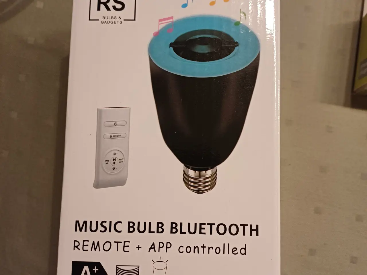Billede 4 - Super sej Bluetooth højtaler som pære m lys efter 