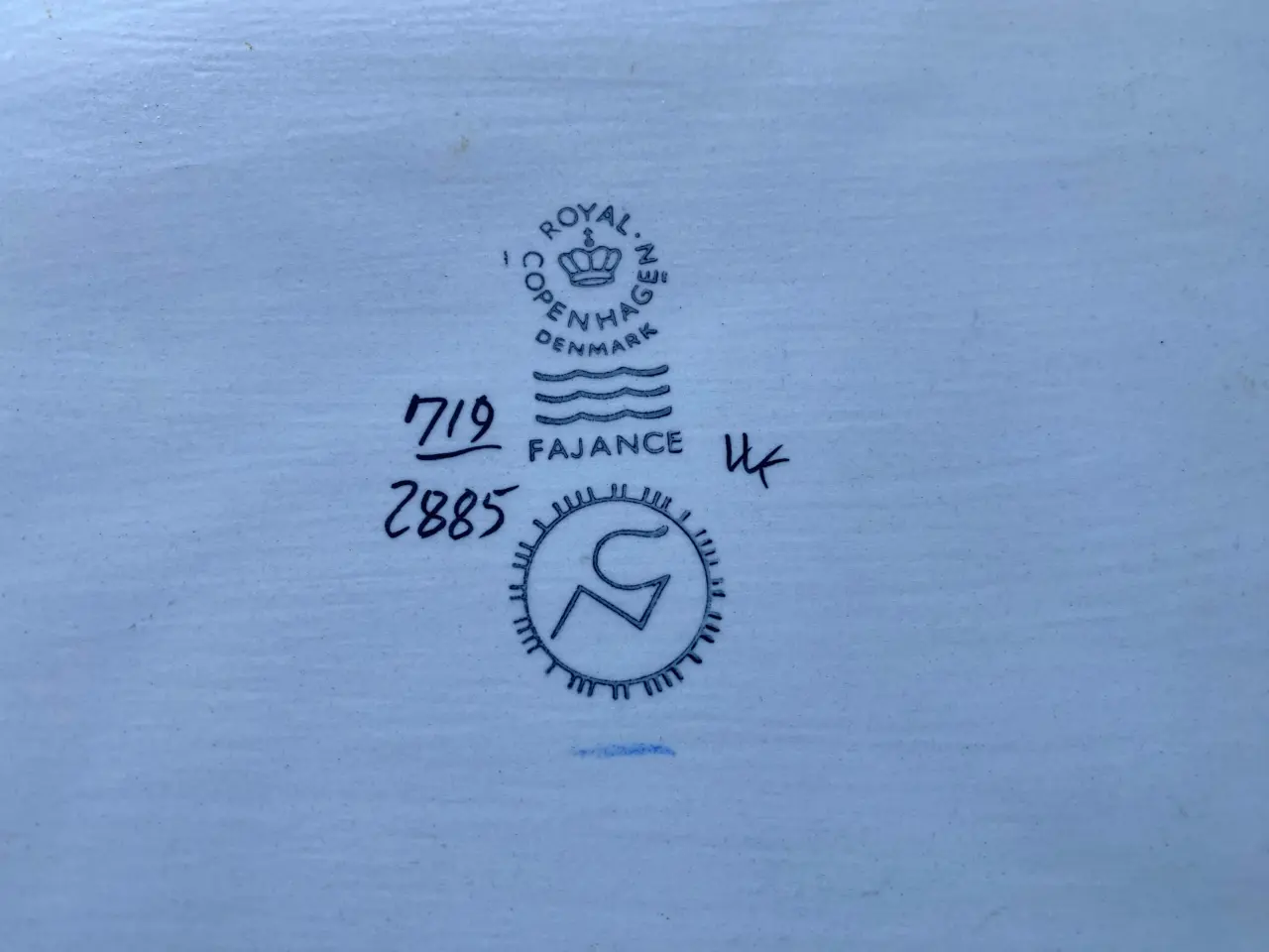 Billede 2 - Fajance fad fra Royal Copenhagen Nr. 719/2885