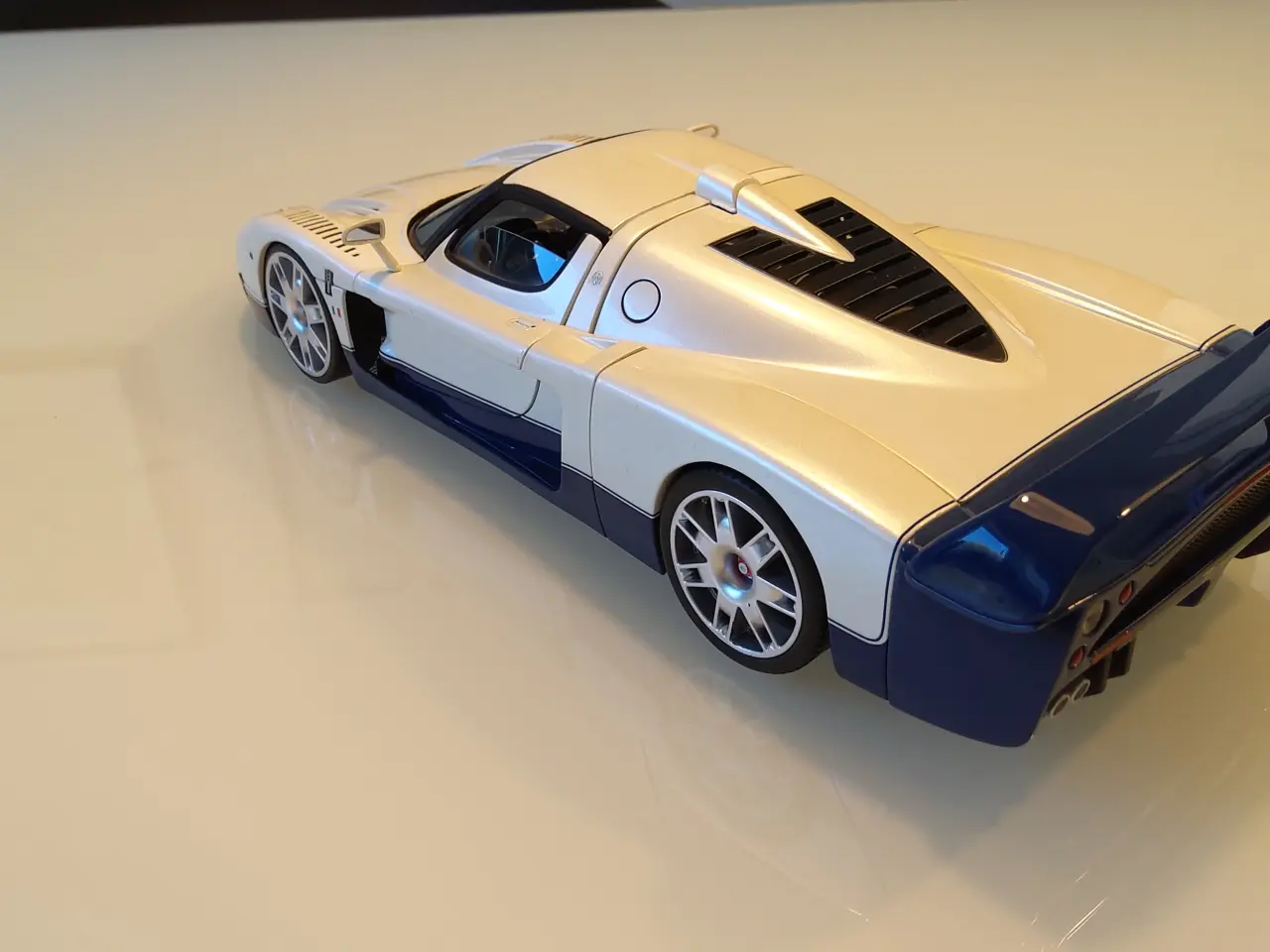 Billede 4 - Maserati mc12 