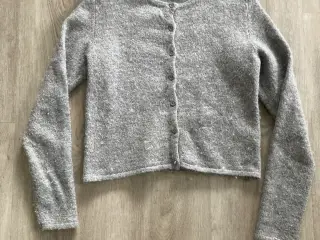 Grå cardigan str. S fra Gina Tricot