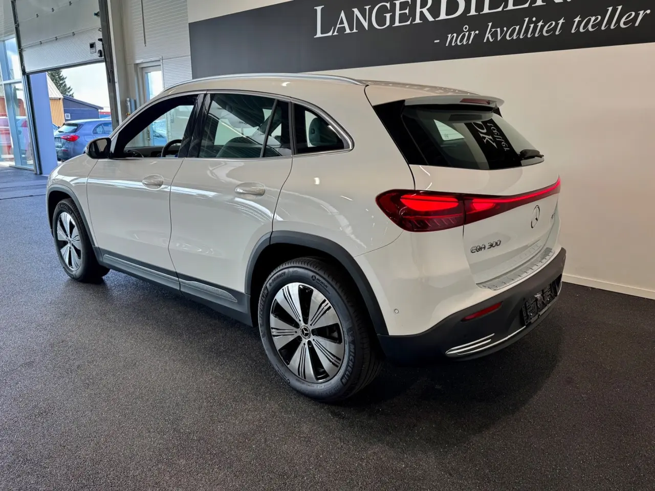 Billede 3 - Mercedes EQA300 Progressive 4Matic