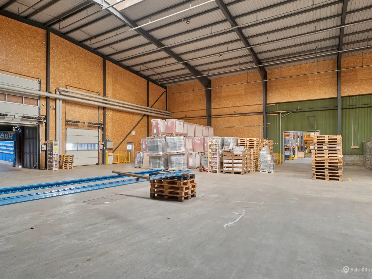 Billede 12 - Lagerlejemål med moderne faciliteter og mulighed for leje af 300 m² kntor