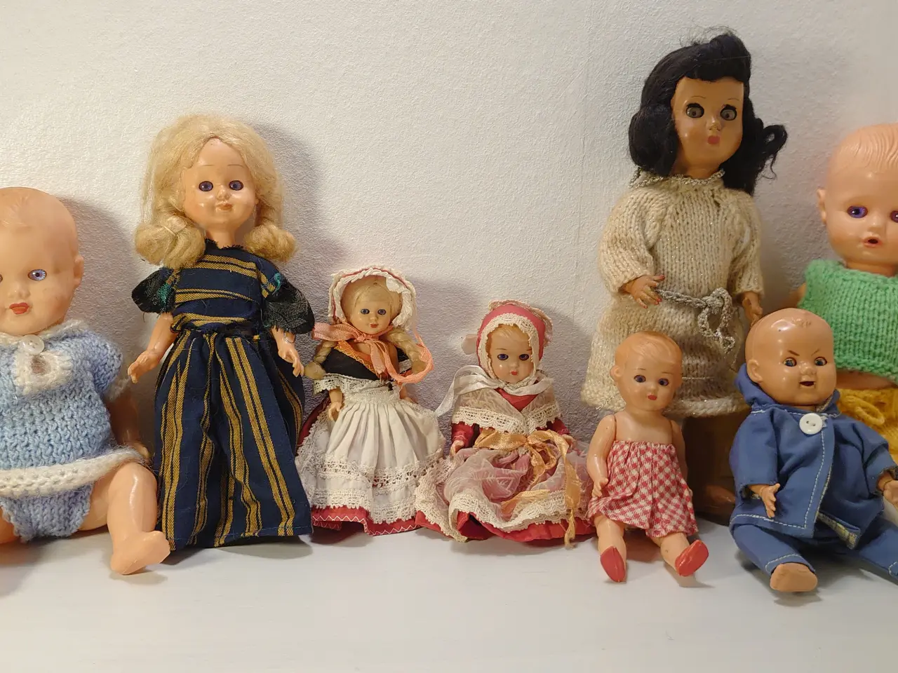 Billede 1 - 8stk vintage dukker. Alle Italy og med logos.