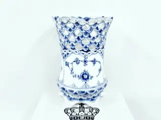 Musselmalet Helblonde Vase nr. 1-1016. sortering 2