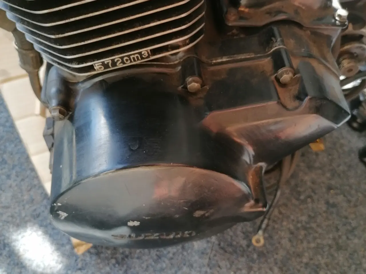 Billede 3 - Motor til Suzuki GXS 550 eb. årgang 84-87. (se%