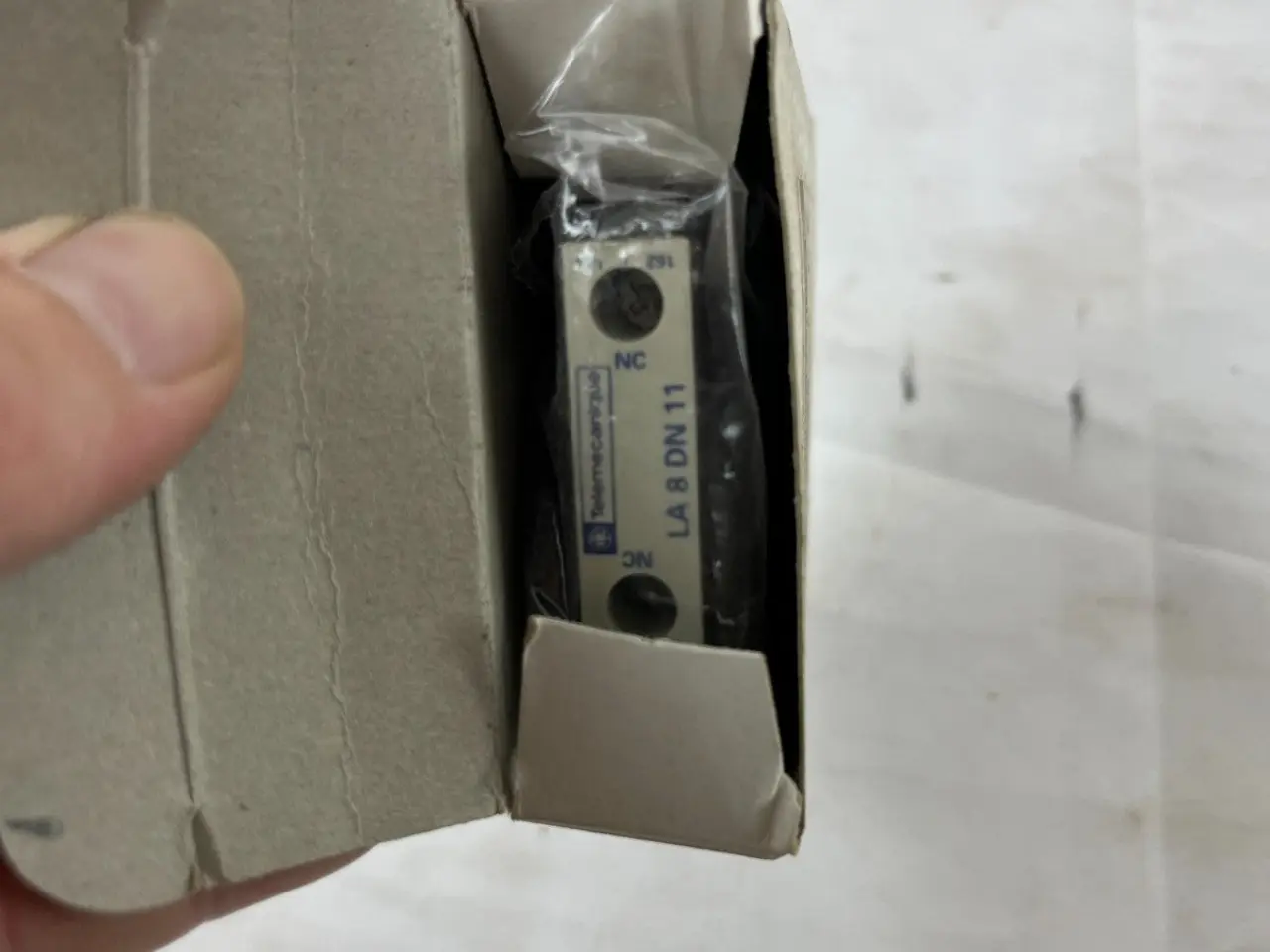 Billede 6 - Telemecanique LA8 DN11 Auxiliary Contact Block