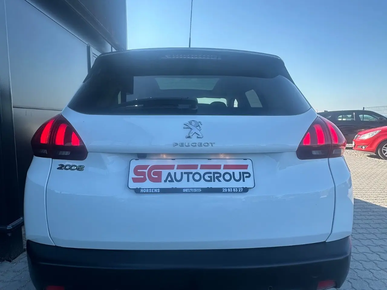 Billede 4 - Peugeot 2008 1,2 e-THP 110 Allure Sky