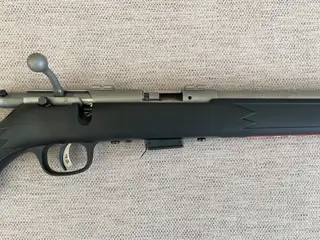 Savage 93 - .17 HMR stainless steel