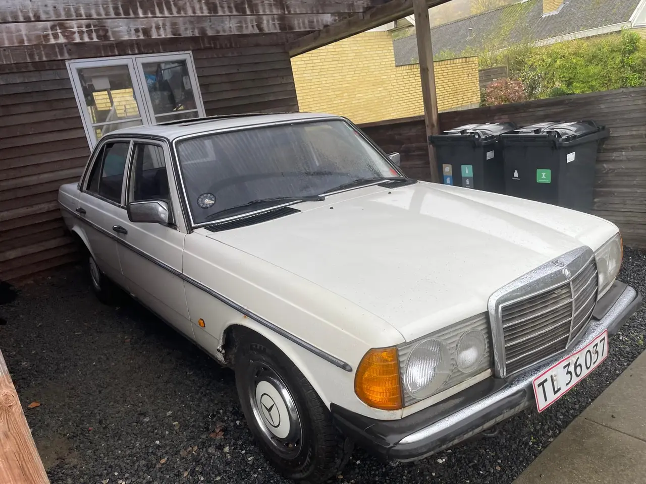 Billede 3 - Veteran Mercedes 200 E