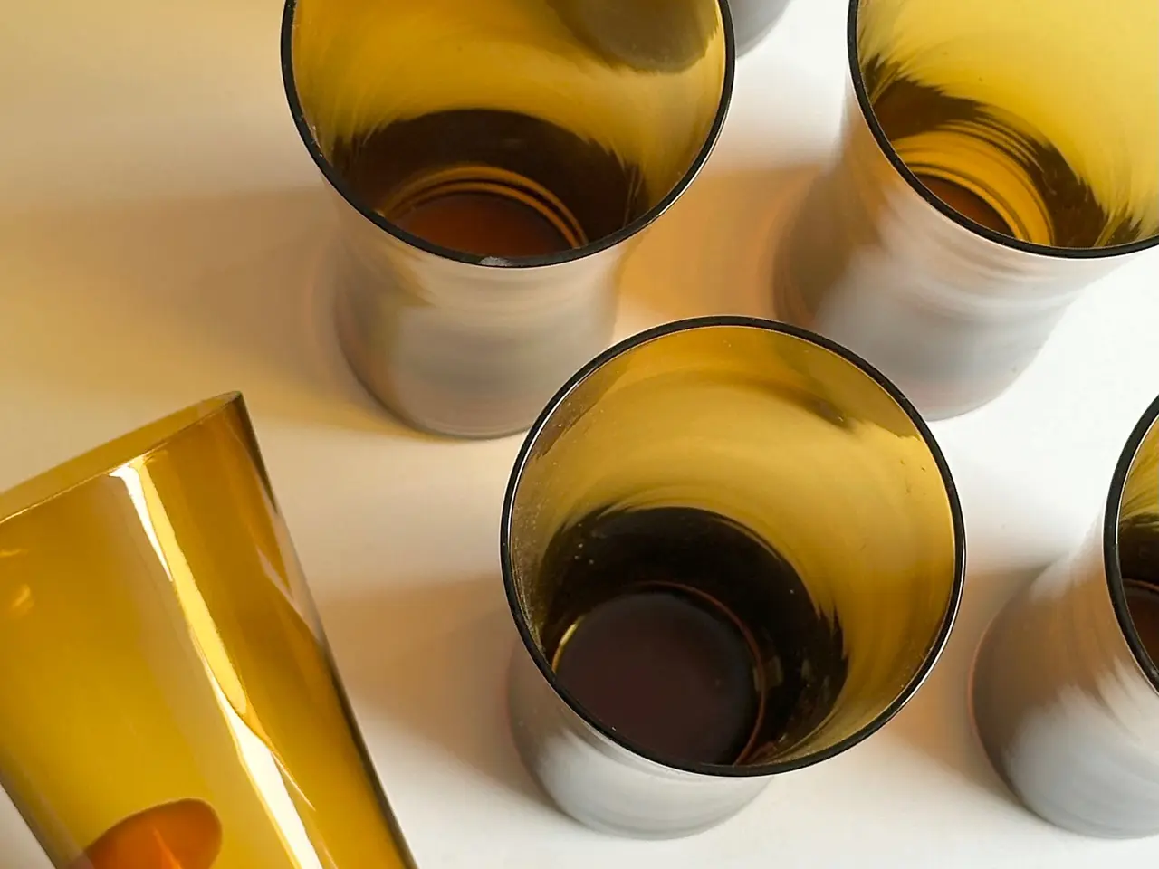 Billede 7 - Ravfarvede drikkeglas, 6 stk samlet