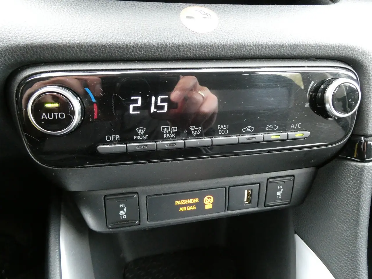 Billede 11 - Toyota Yaris 1,5 Hybrid Active e-CVT Van