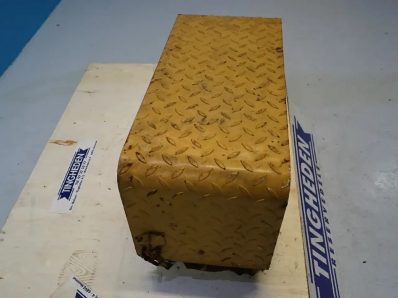 Billede 12 - Volvo L120 Baterikasse R.H. VOE11018433