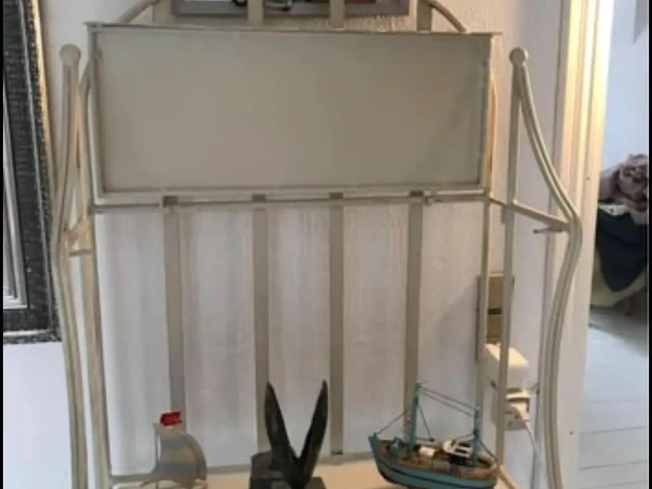 Billede 1 - Metal udstillings reol