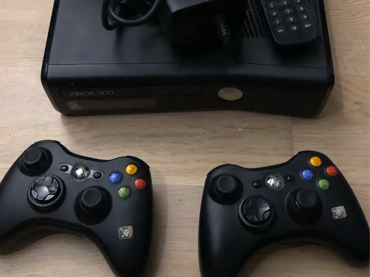 Billede 1 - XBOX 360 + controllere