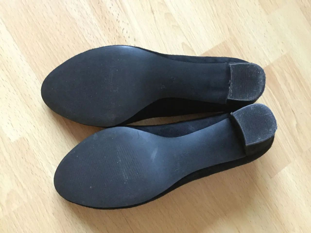 Billede 7 - BIANCO Lædersko / Pumps str. 40