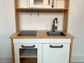 IKEA BØRNE LEGEKØKKEN