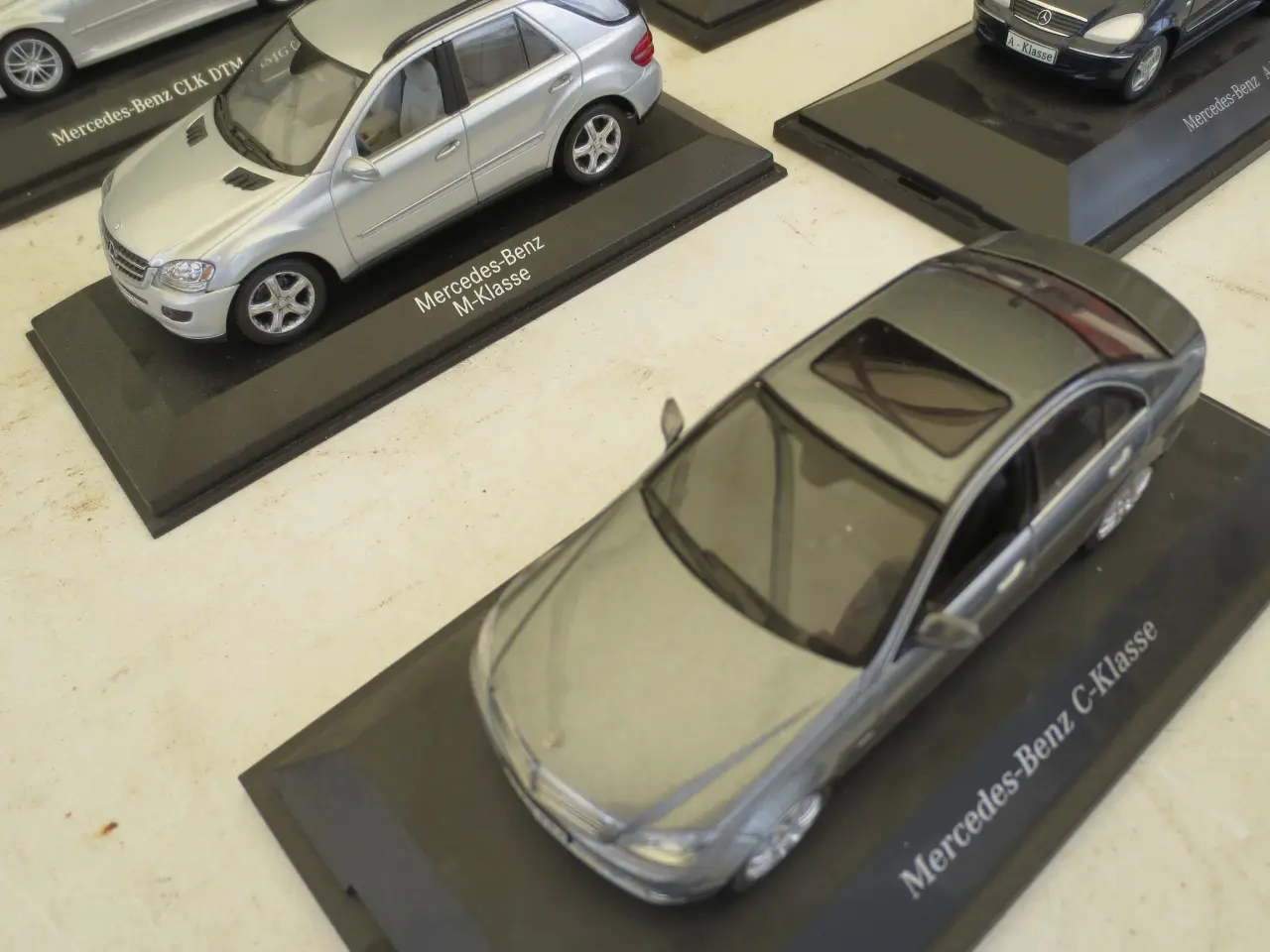 Billede 4 - 8 stk Forskellige Merceds Benz Biler