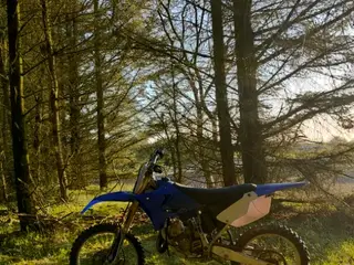 Crosser
