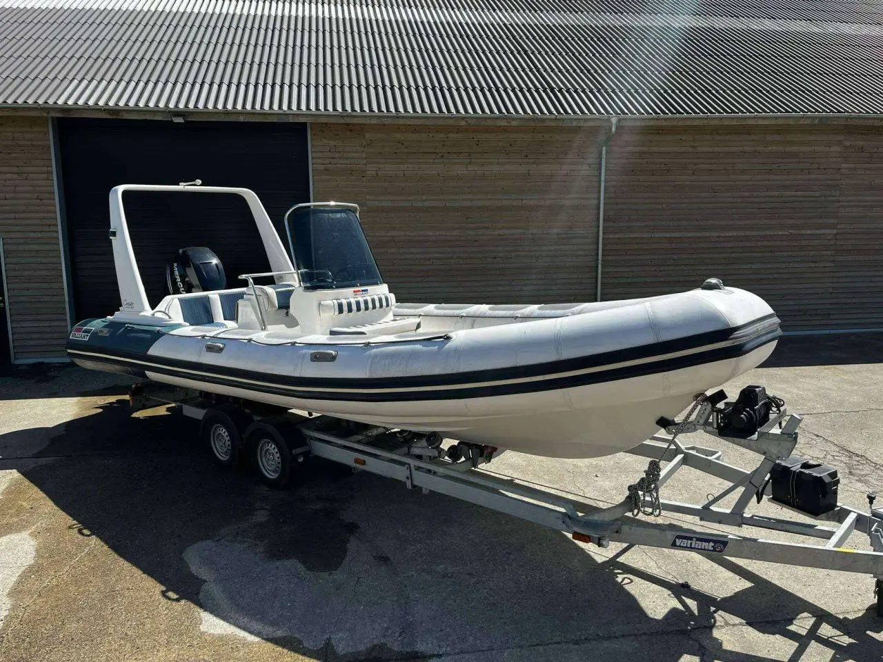 Billede 1 - Valiant 750 med 250 hk Verado