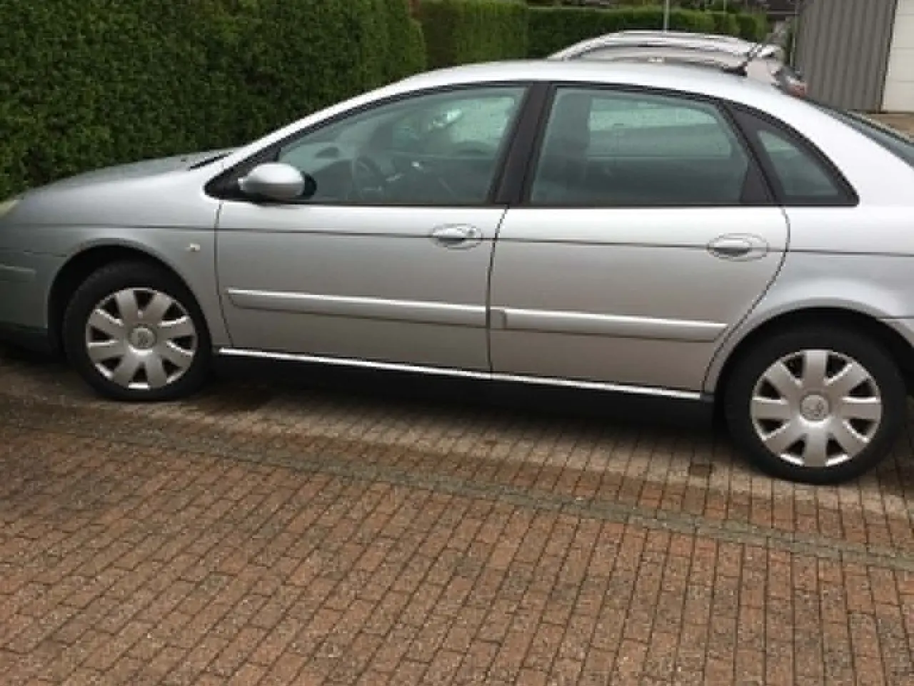 Billede 2 - god bil ,bruger ikke olie 1.8 223000 km kører godt