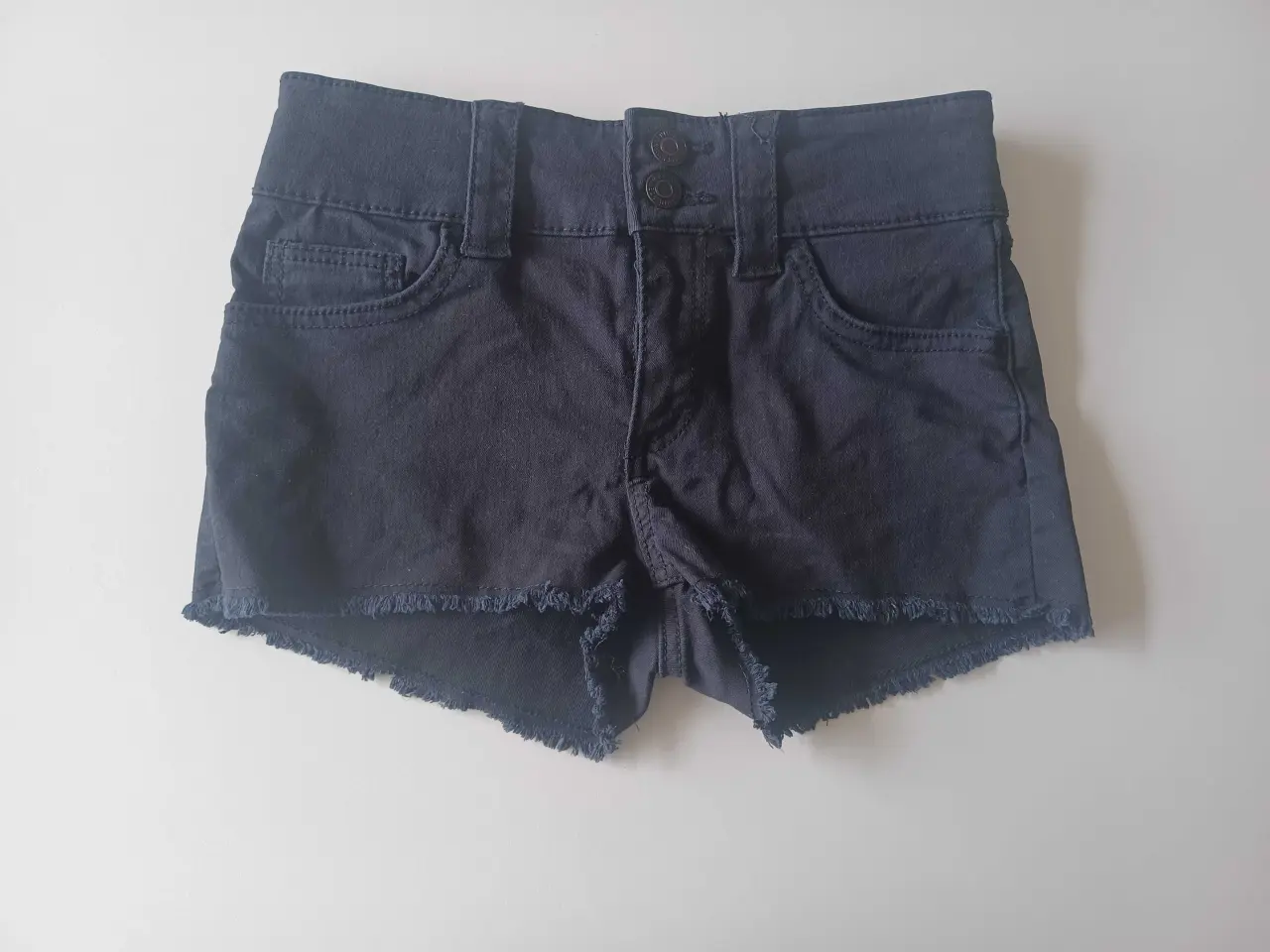 Billede 1 - Denim shorts størrelse 146