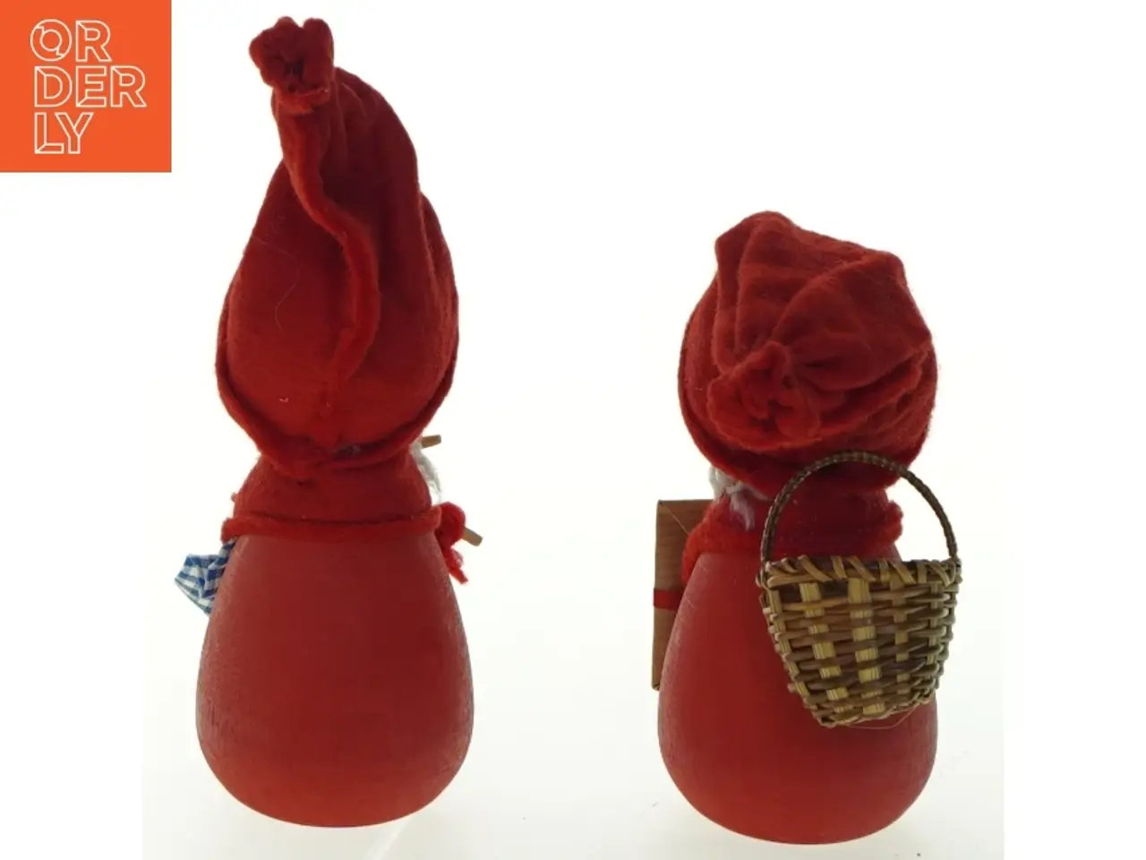 Billede 2 - Nissefigur med træfod og filt tøj (str. H. 16 cm)