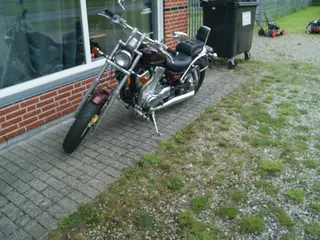 Veteran Motorcykel. Chopper Suzuki VS 1400. u. syn