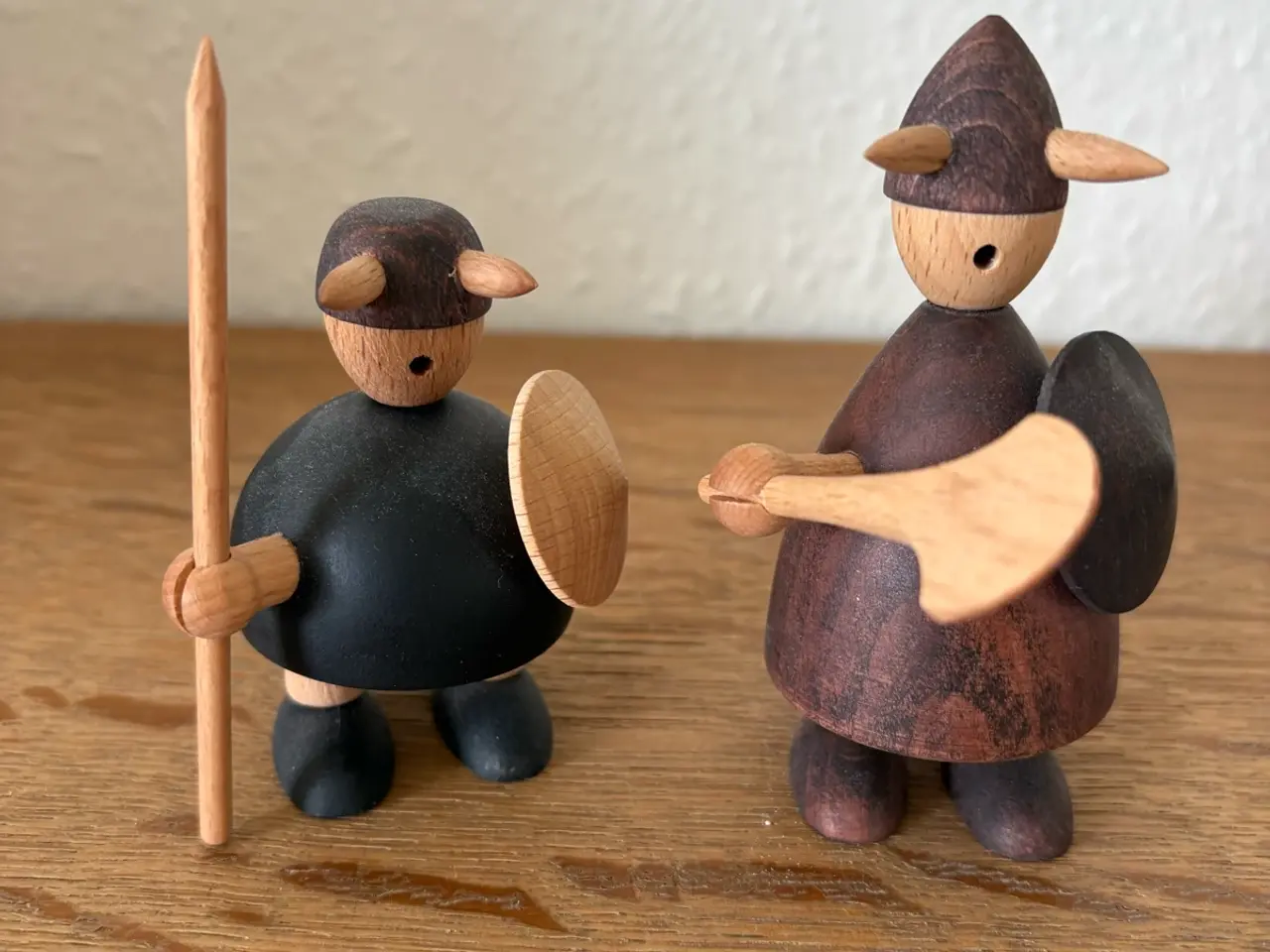 Billede 1 - Træfigurer Vikings of Denmark
