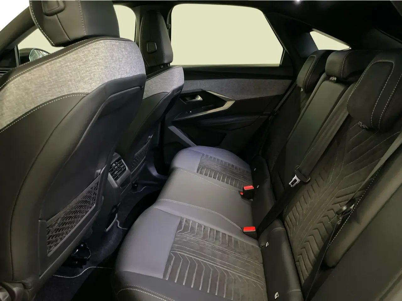 Billede 13 - Peugeot e-3008 77 GT Pack