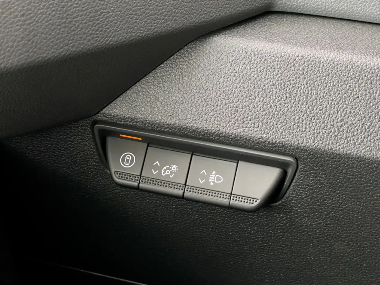 Billede 14 - Renault Master V T35 87 E-Tech L2H2 Kassevogn Tekno